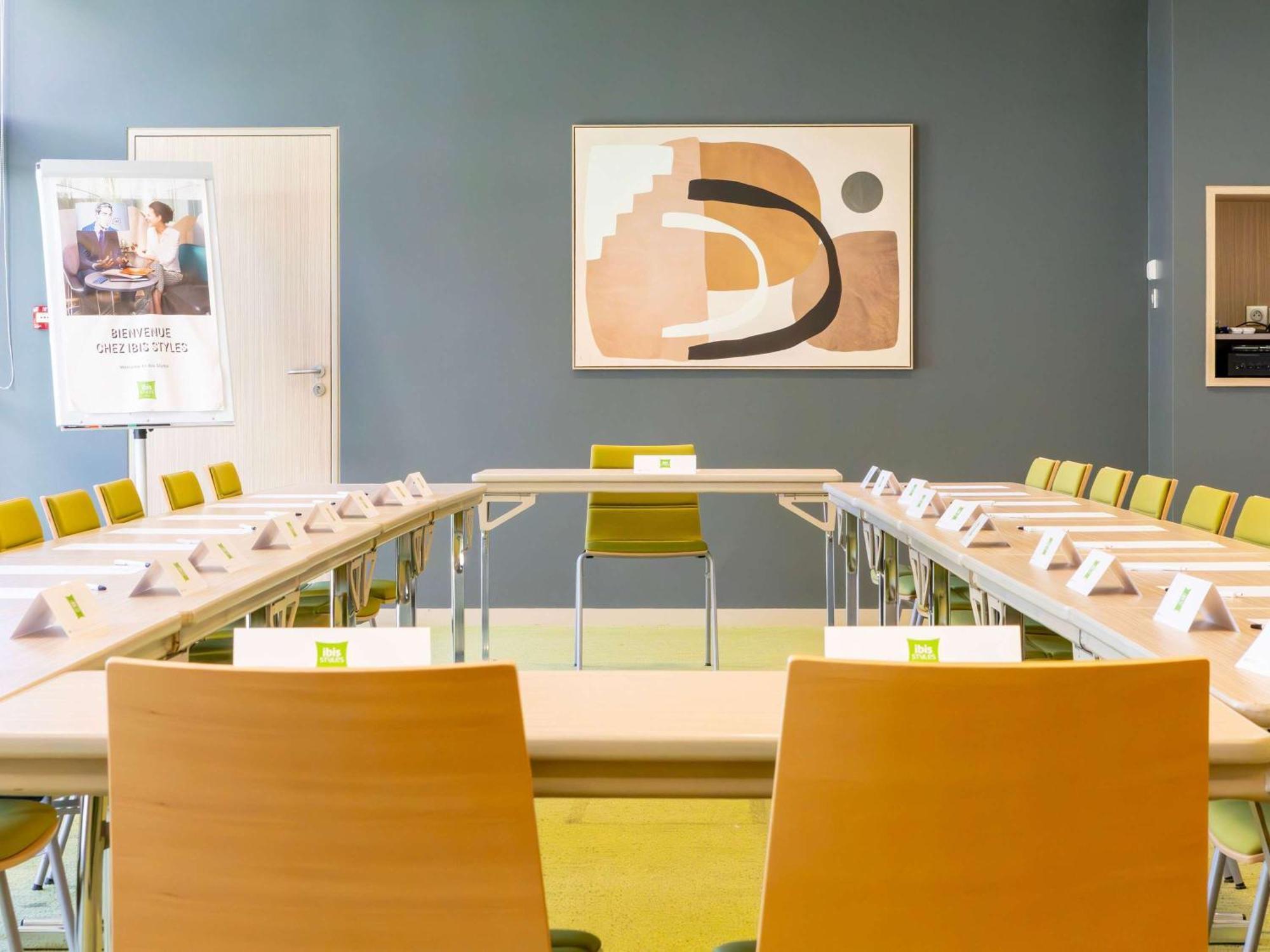 Ibis Styles Troyes Centre Hotel Exterior photo