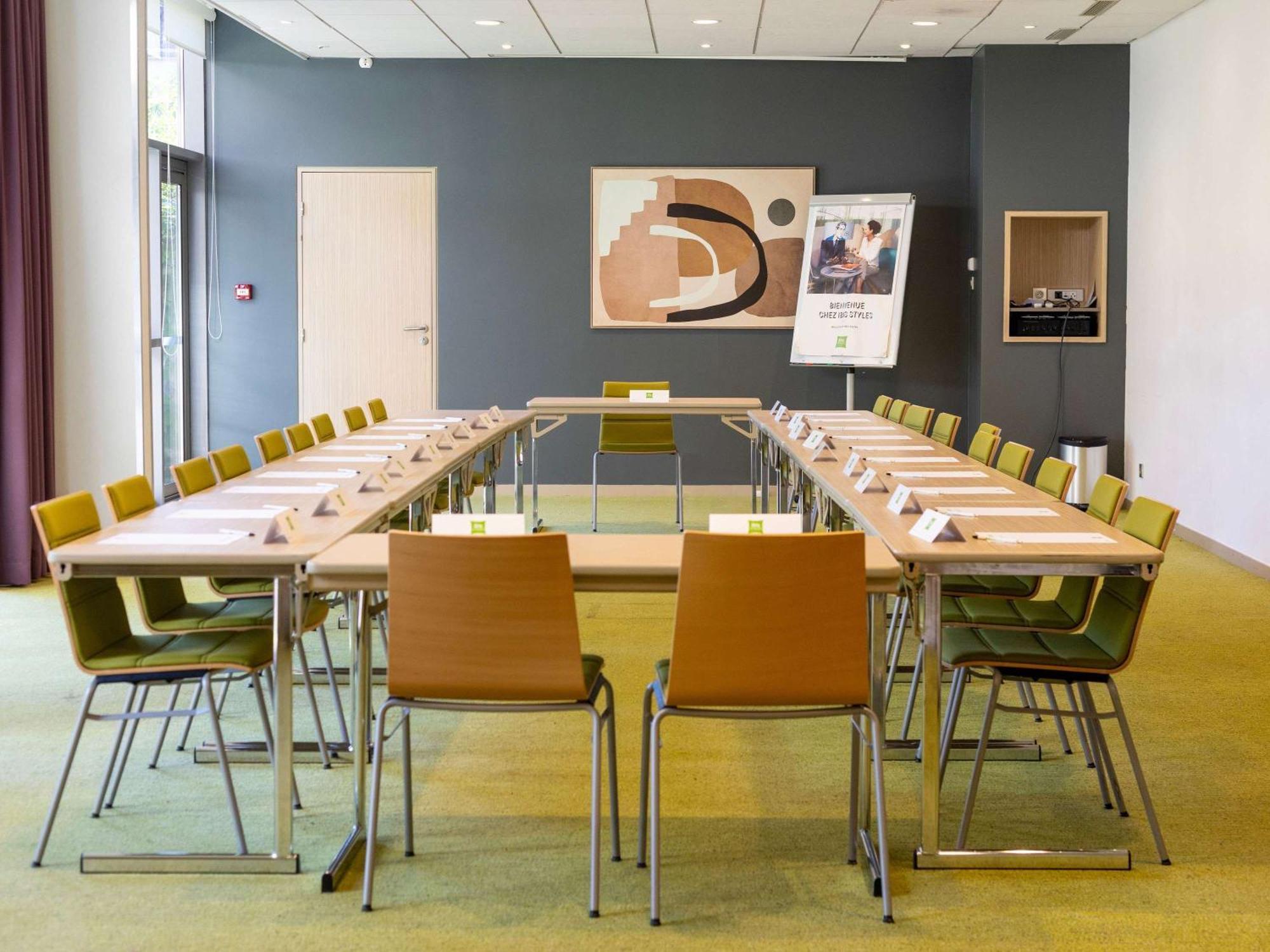 Ibis Styles Troyes Centre Hotel Exterior photo